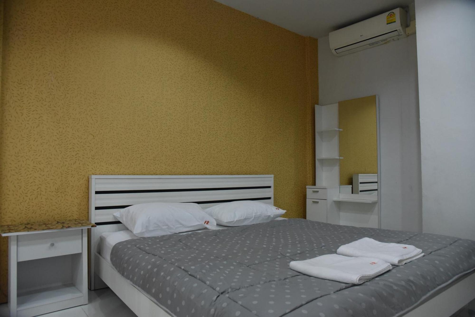 Fairtex Residence Pattaya Pokój zdjęcie